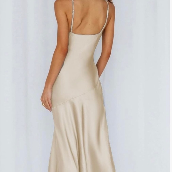 Silk Champagne Maxi dress with slit - Picture 2 of 8